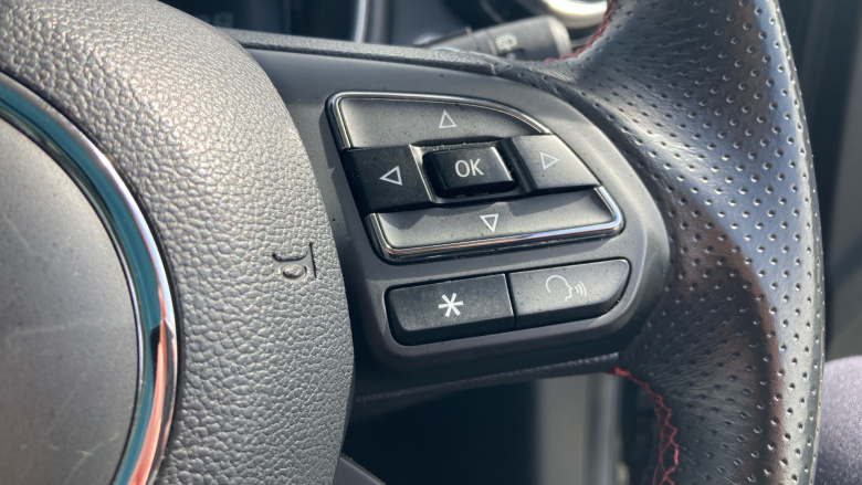 MG Hs 1.5 T-GDI Exclusive 5dr DCT Petrol Hatchback